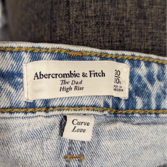 Dad Jeans - Picture 3 of 4